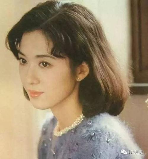 明星网红大明星有哪些,揭秘当红明星网红的璀璨人生