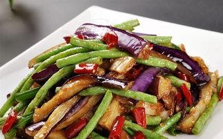 今日份茄瓜炒豆角的说说,今日份茄瓜炒豆角，色香味俱全