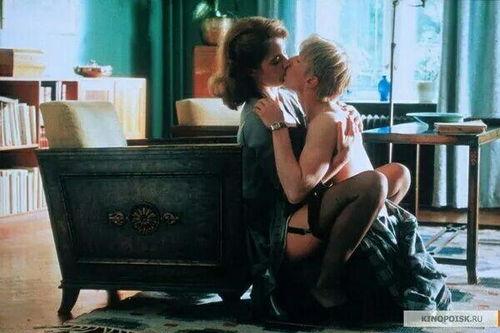 电影教室别恋,青春禁忌下的情感纠葛