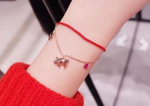 明星网红手上的红绳图片,探寻其背后的寓意与时尚潮流