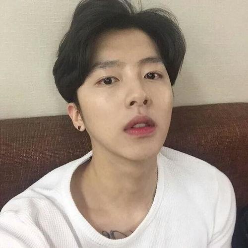 超级网红明星网图头像男,揭秘超级网红明星网图头像男生