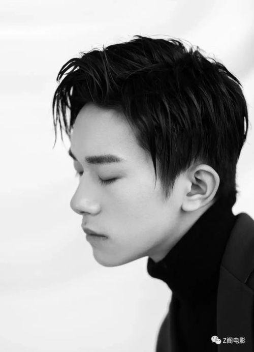 易烊千玺电视剧,青春热血，梦想起航